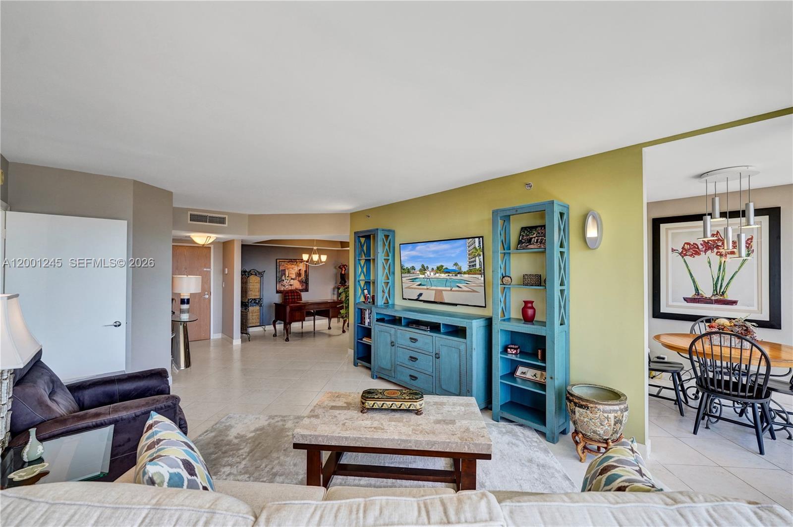 3600 Yacht Club Dr # 904