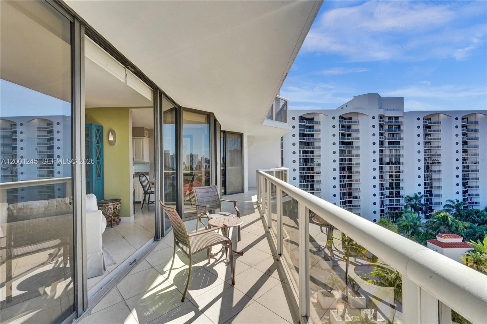 3600 Yacht Club Dr # 904