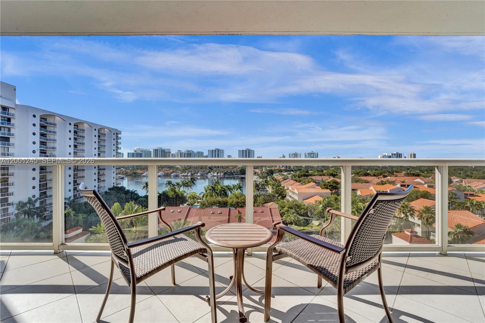 3600 Yacht Club Dr # 904