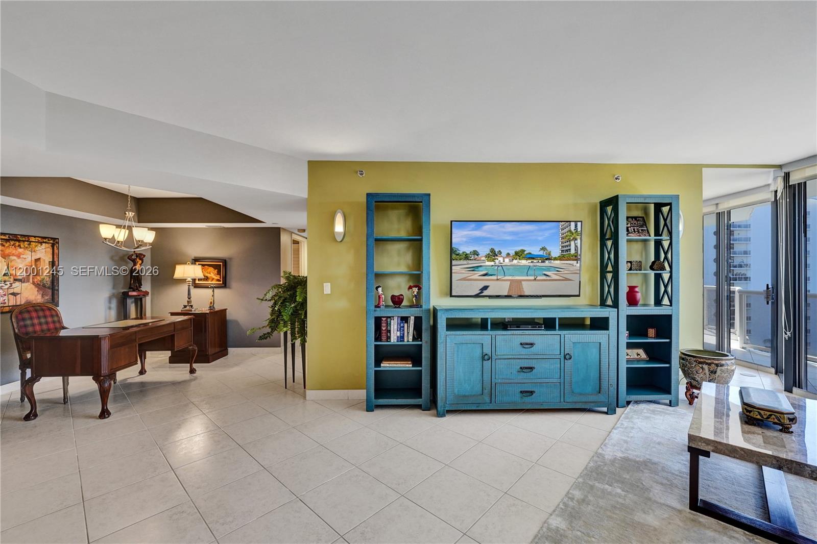 3600 Yacht Club Dr # 904