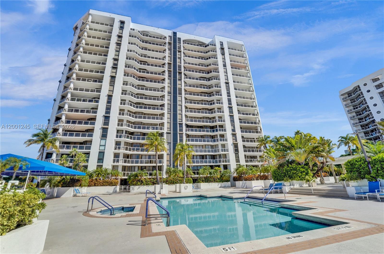 3600 Yacht Club Dr # 904
