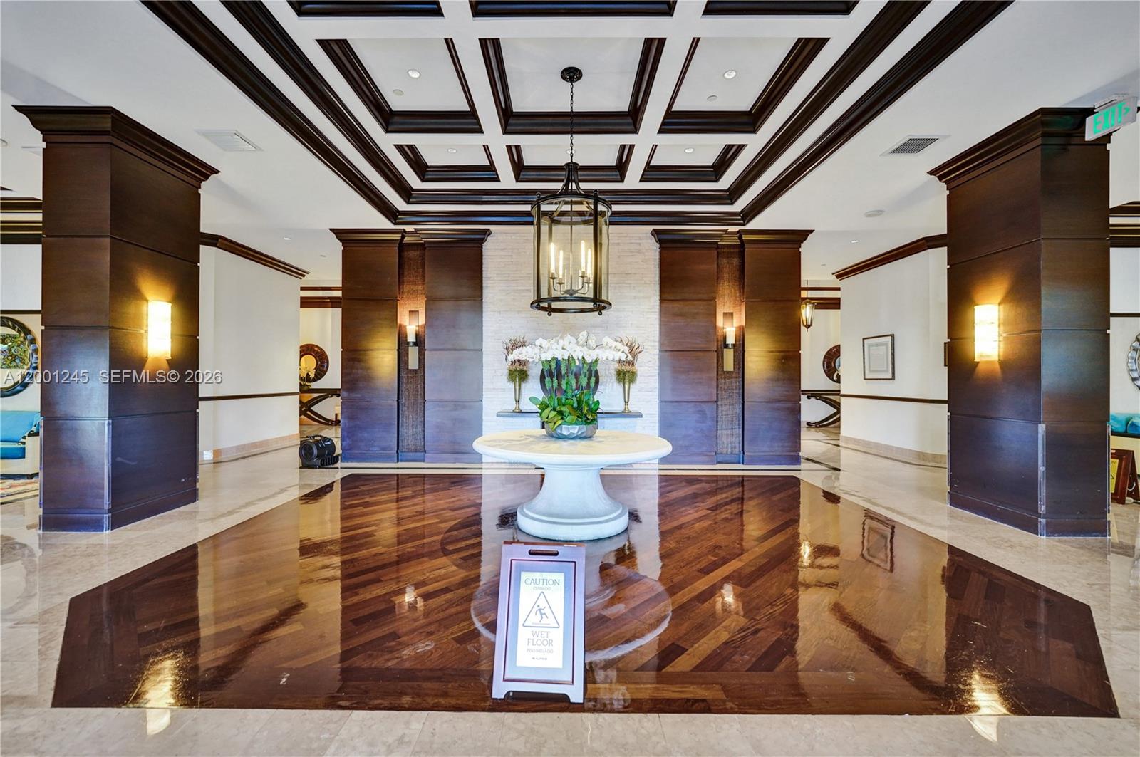 3600 Yacht Club Dr # 904