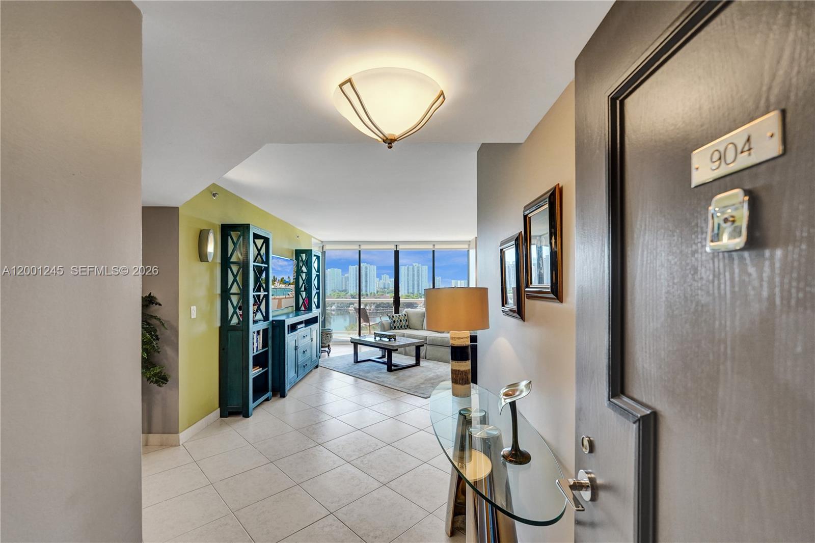 3600 Yacht Club Dr # 904