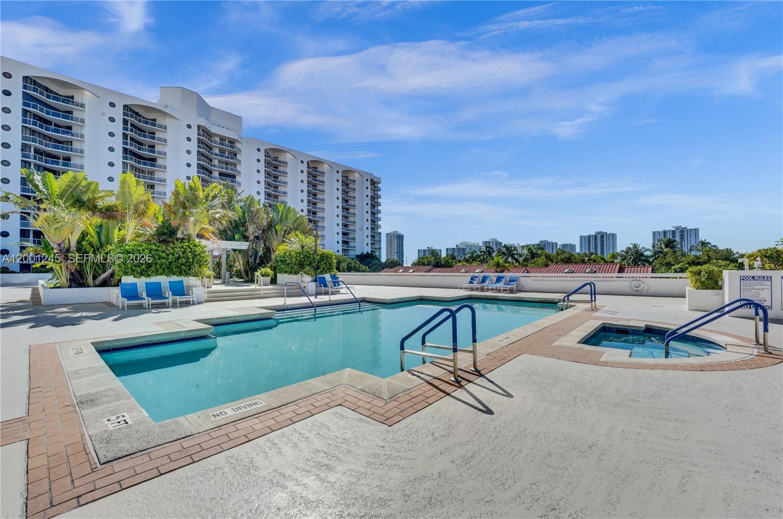 3600 Yacht Club Dr # 904