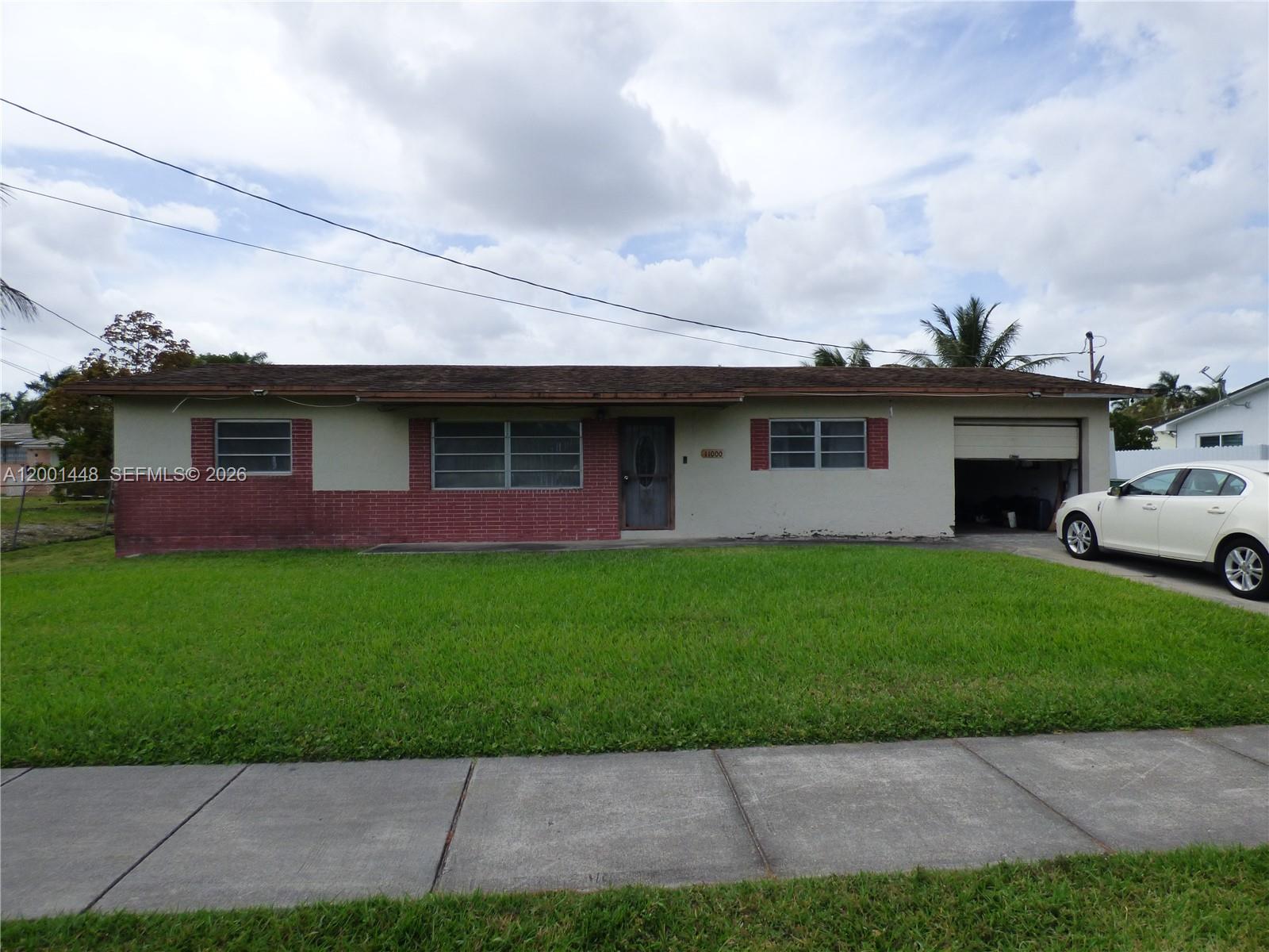 11000 NW 21st Ct