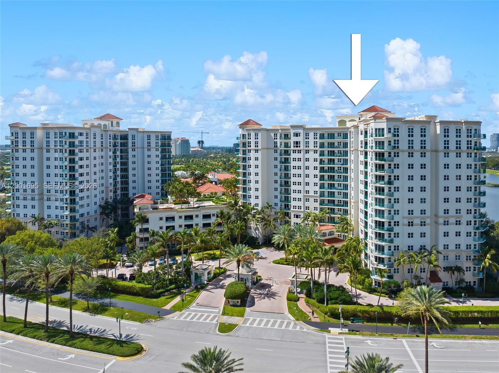 20000 E Country Club Dr # 314