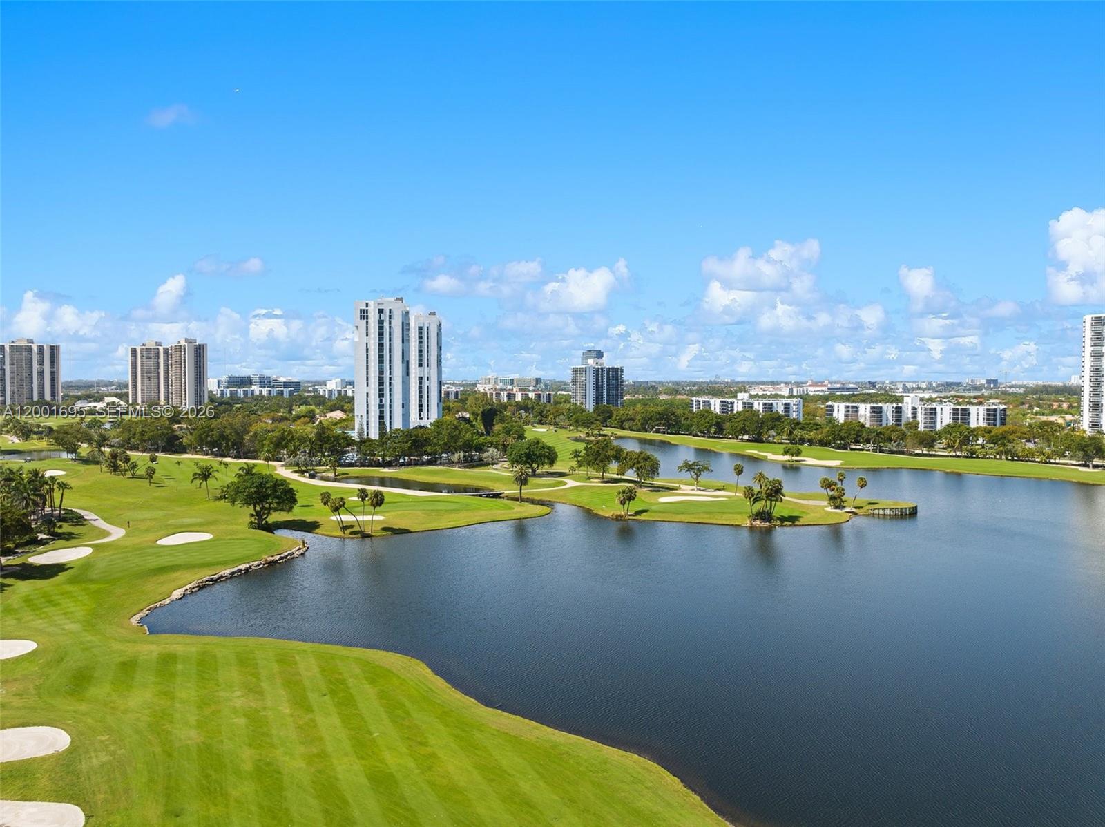 20000 E Country Club Dr # 314