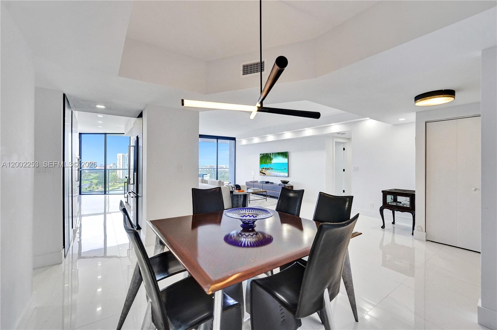 20281 E Country Club Dr # 1503