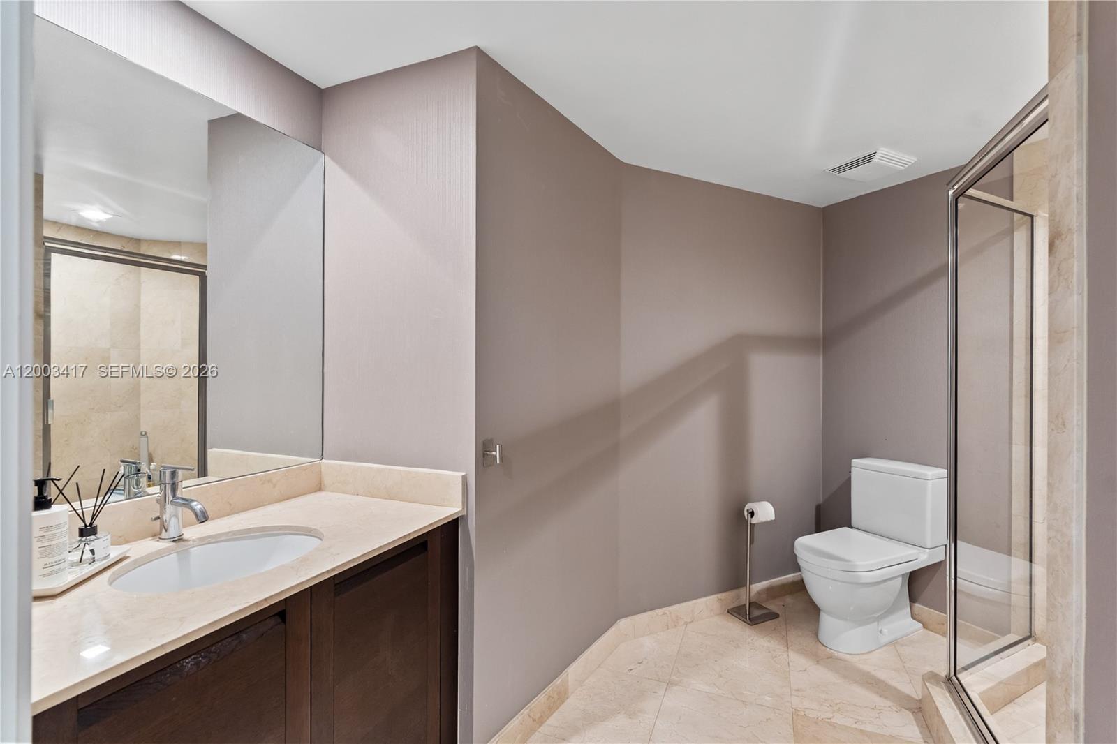 250 Sunny Isles Blvd # 1606 Unit: 3-1606