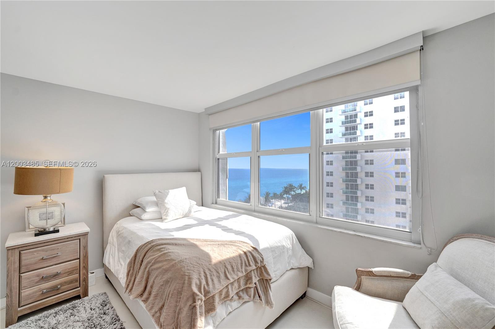 2751 S Ocean Dr # 908S