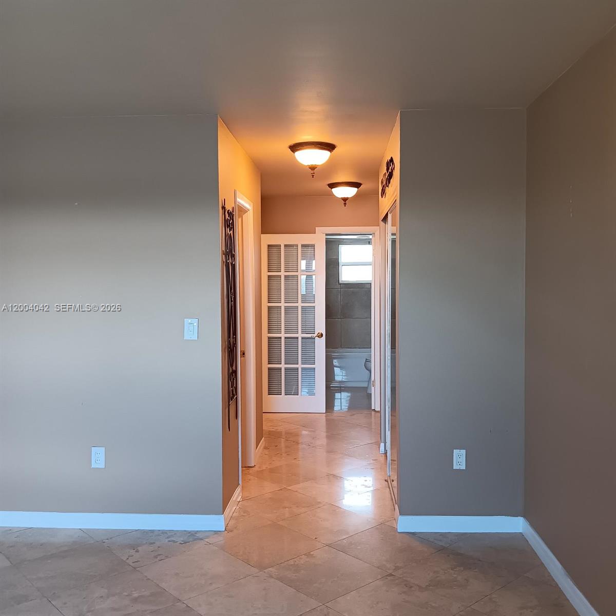 1075 NE Miami Gardens Dr Unit: 306