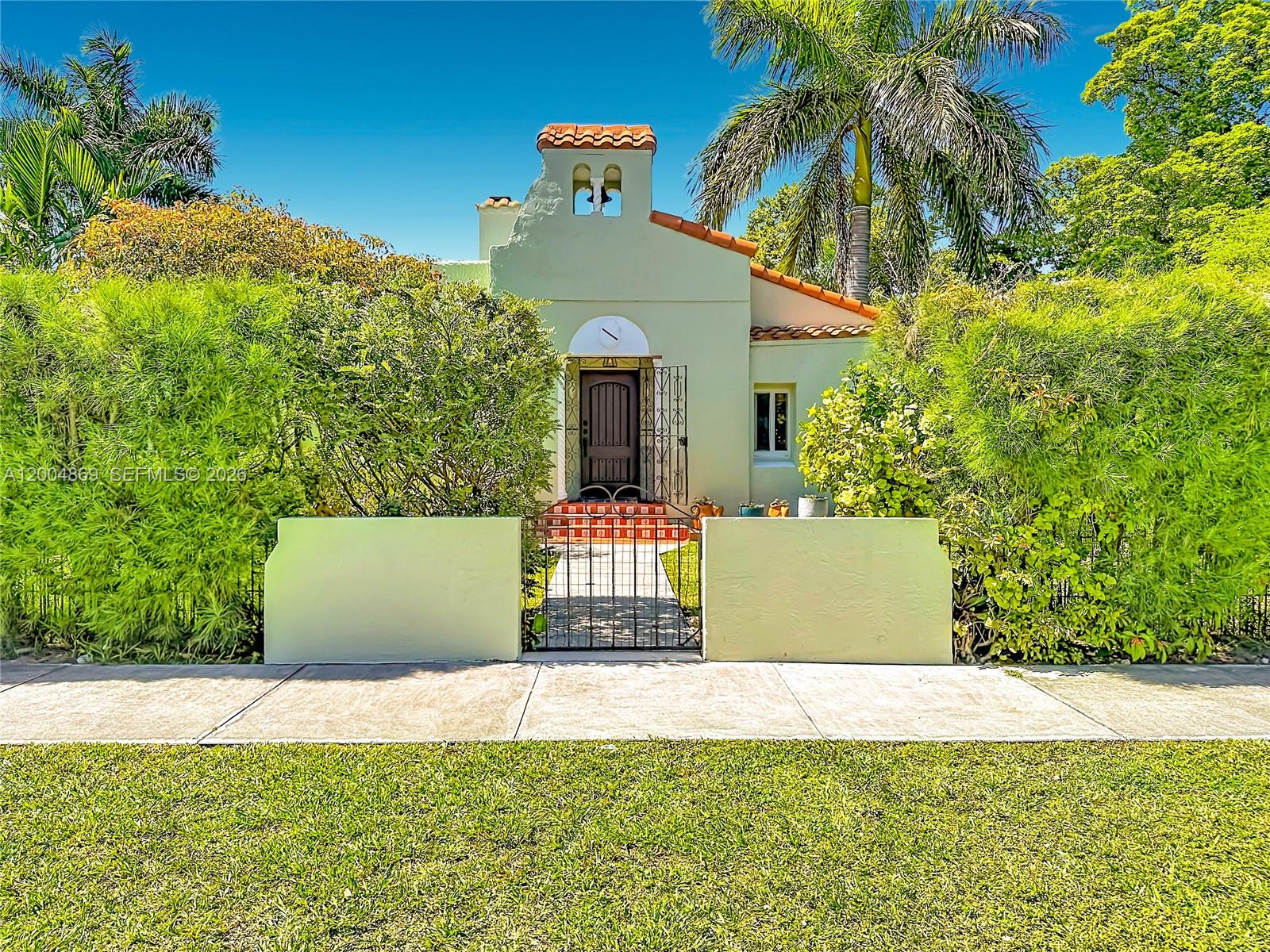 1029 Harrison St Hollywood Fl Us 33019 776fe0bce9fc6c36e45195571185d979