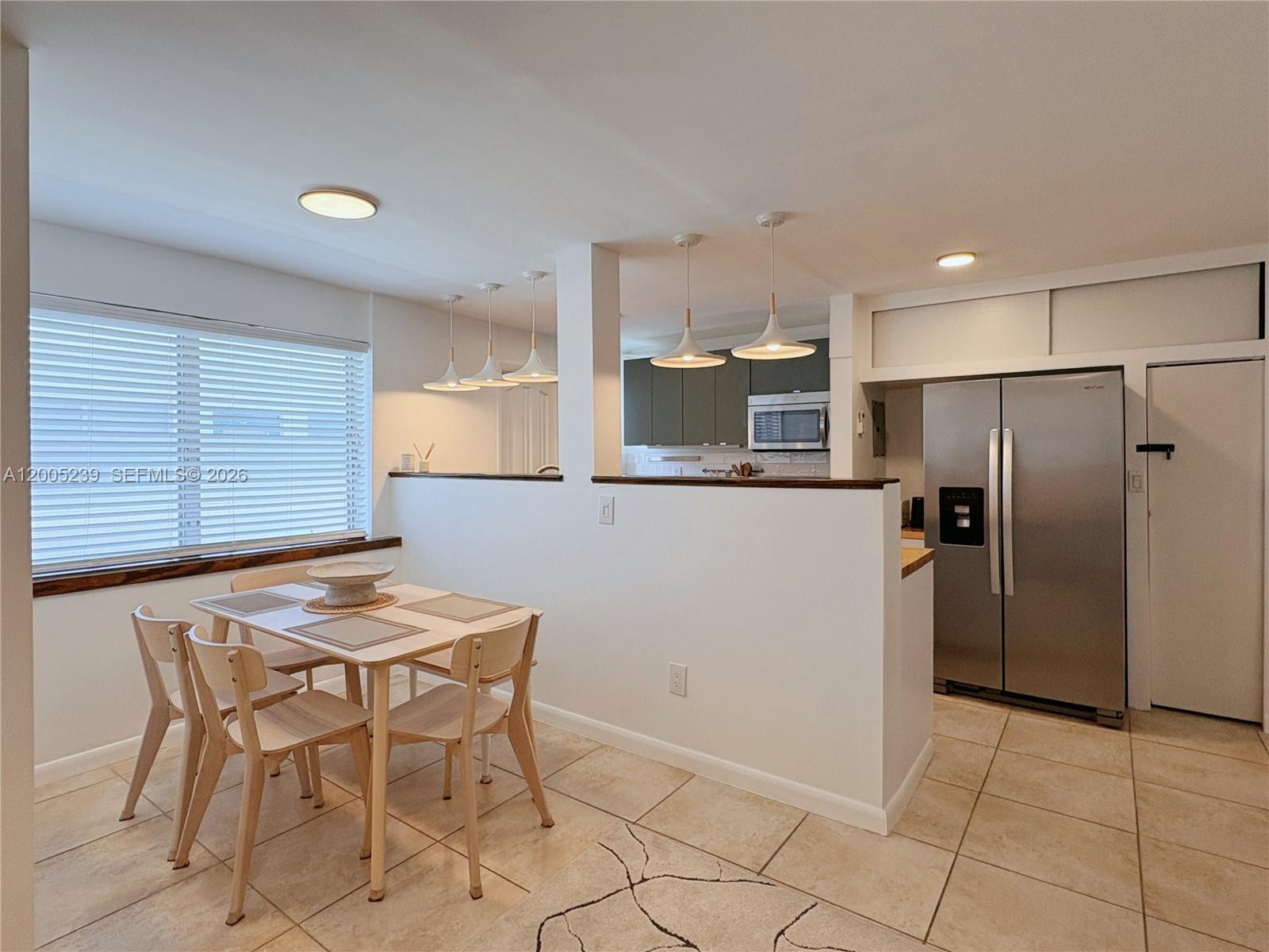 944 Meridian Ave # 11
