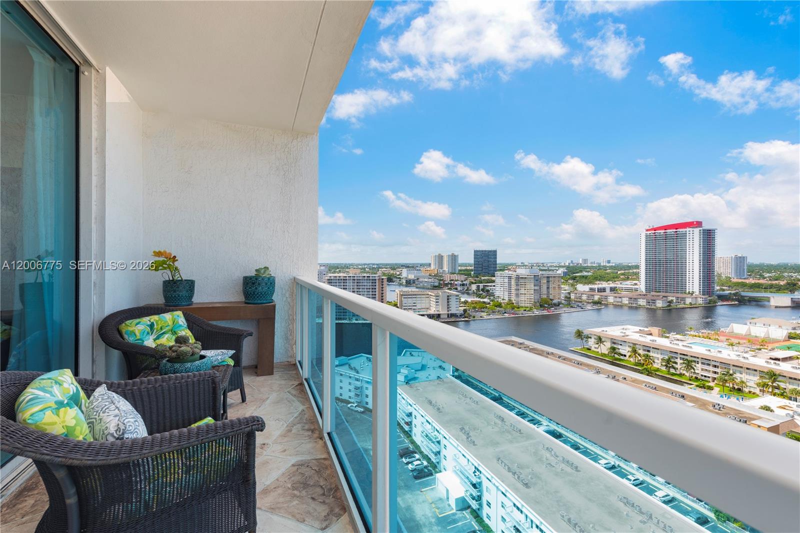 1945 S Ocean Dr # 1812