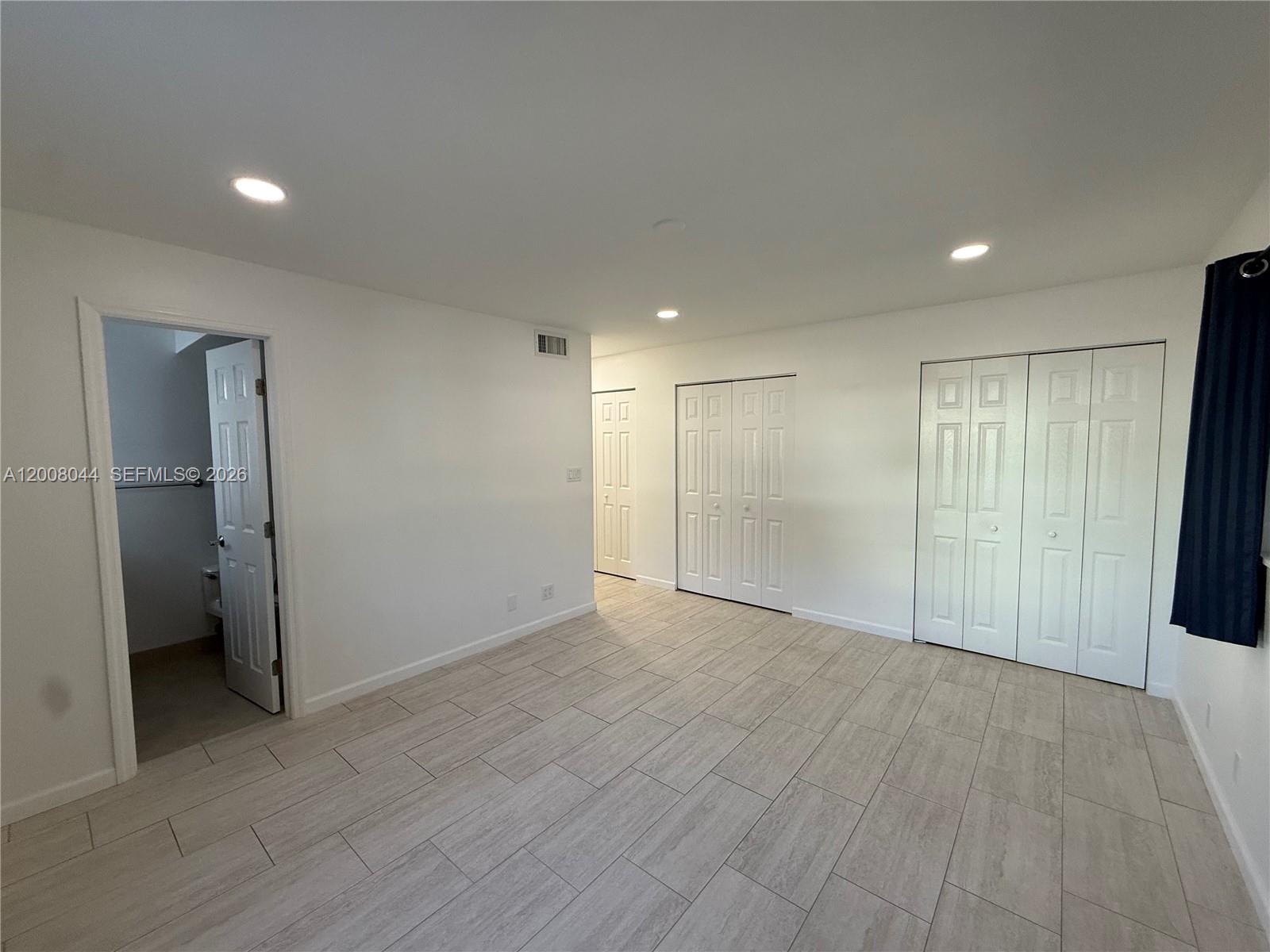 609 NE 14th Ave # 108