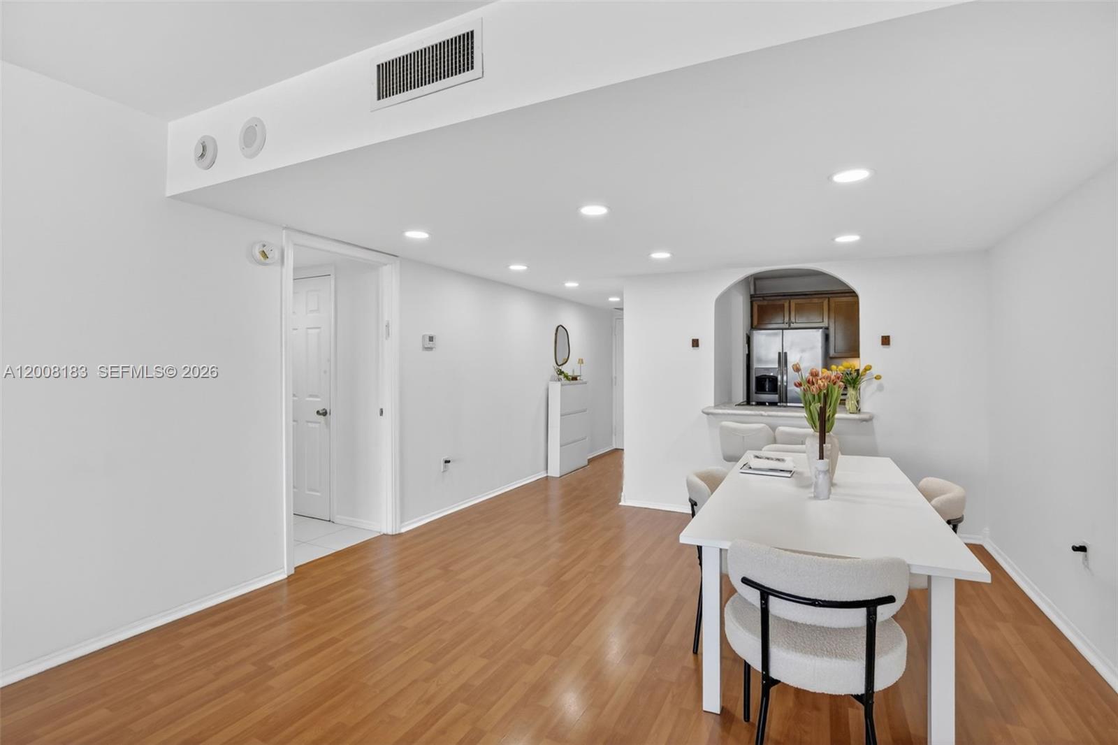 3675 N Country Club Dr # 410
