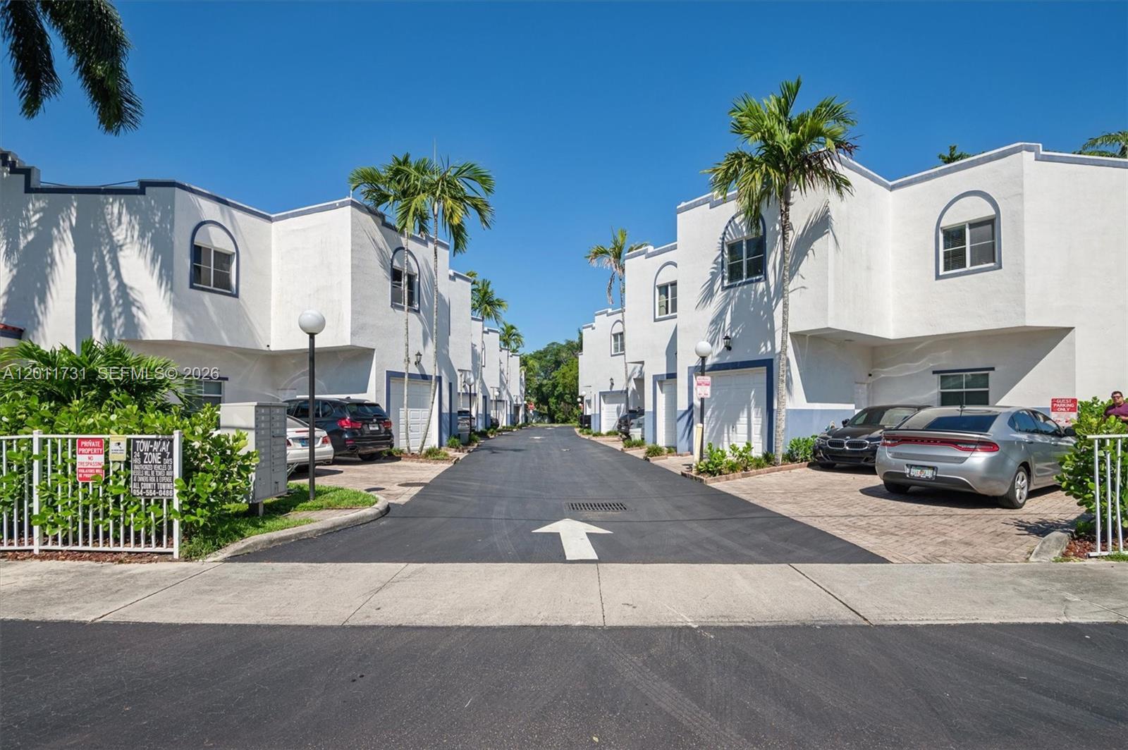 2949 SW 18th Ter