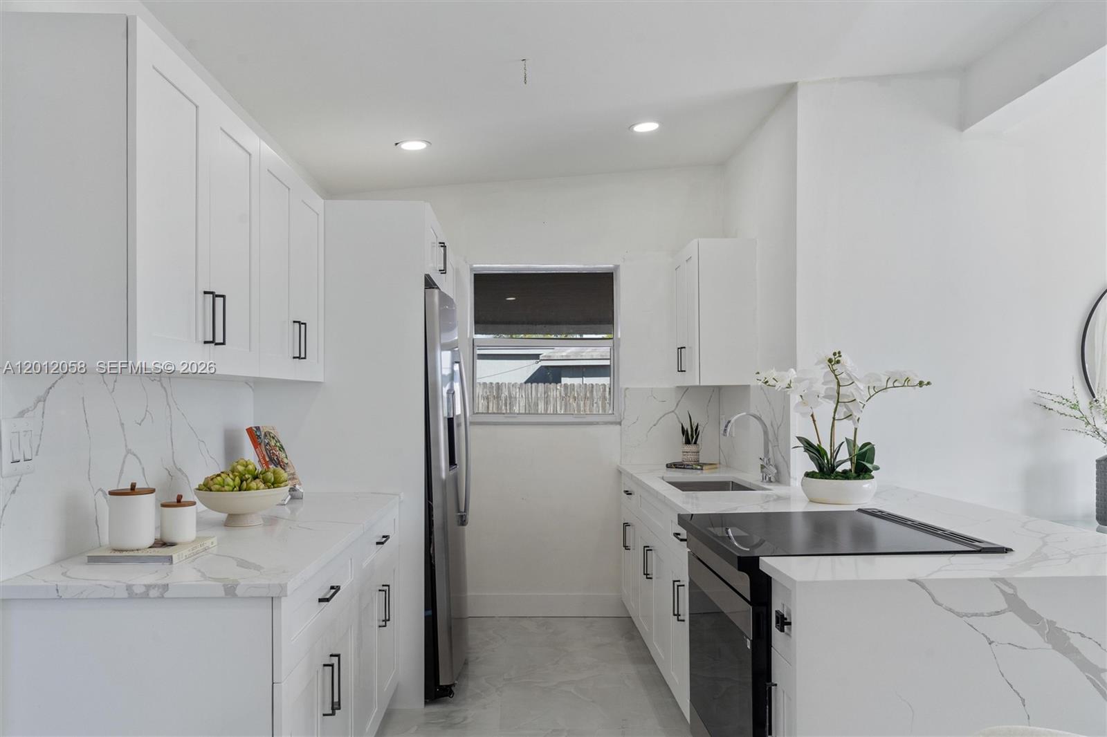 4041 NE 15th Ter # 0