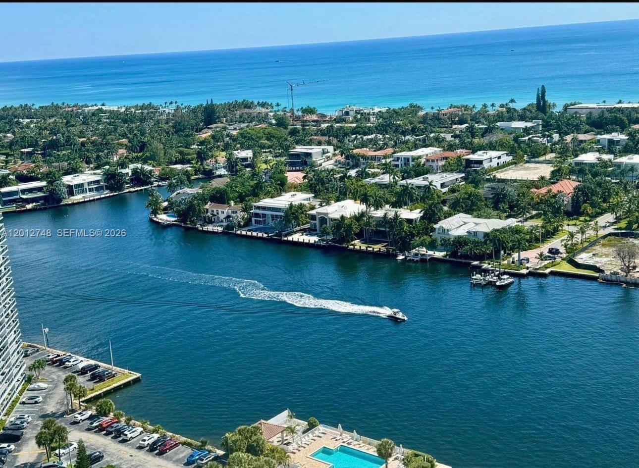 20281 E Country Club Dr Unit: PH14