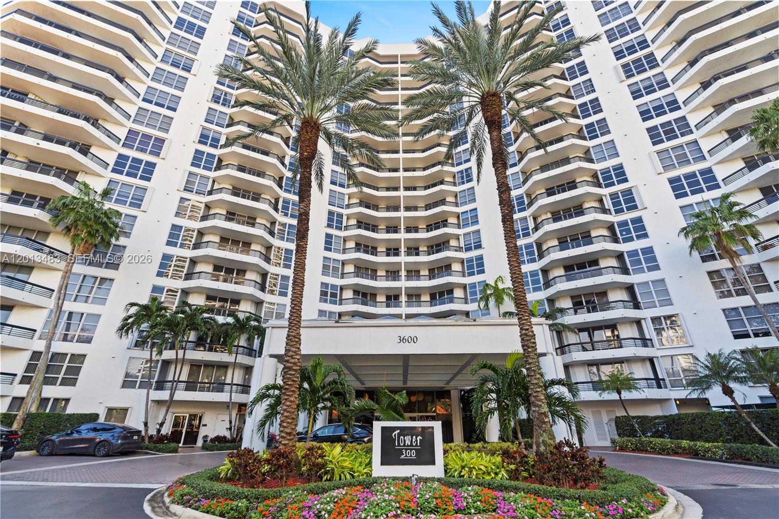 3600 Mystic Pointe Dr # 1616