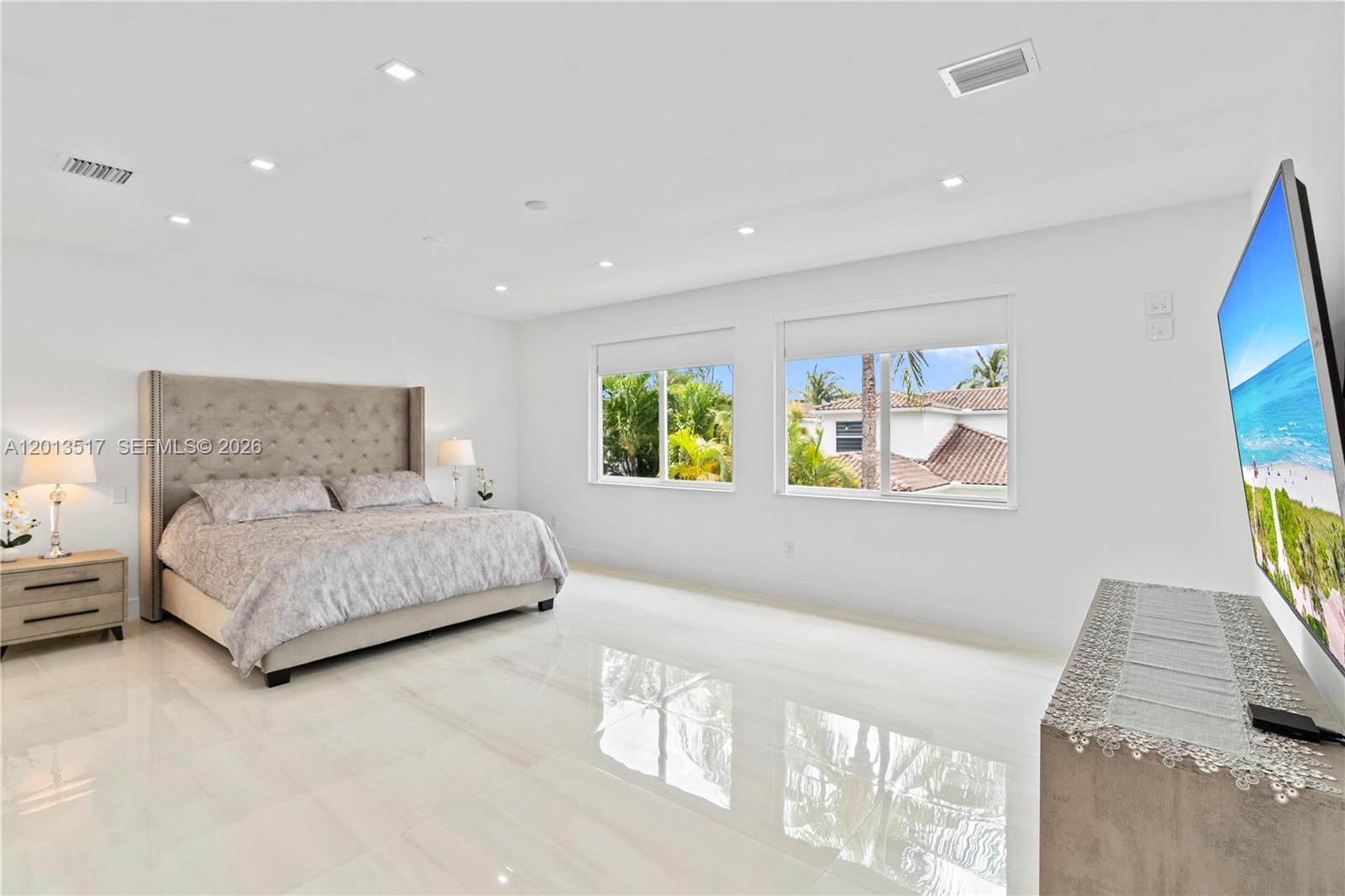 3188 NE 211th Ter