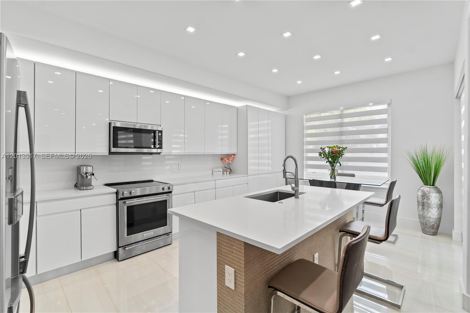 3188 NE 211th Ter