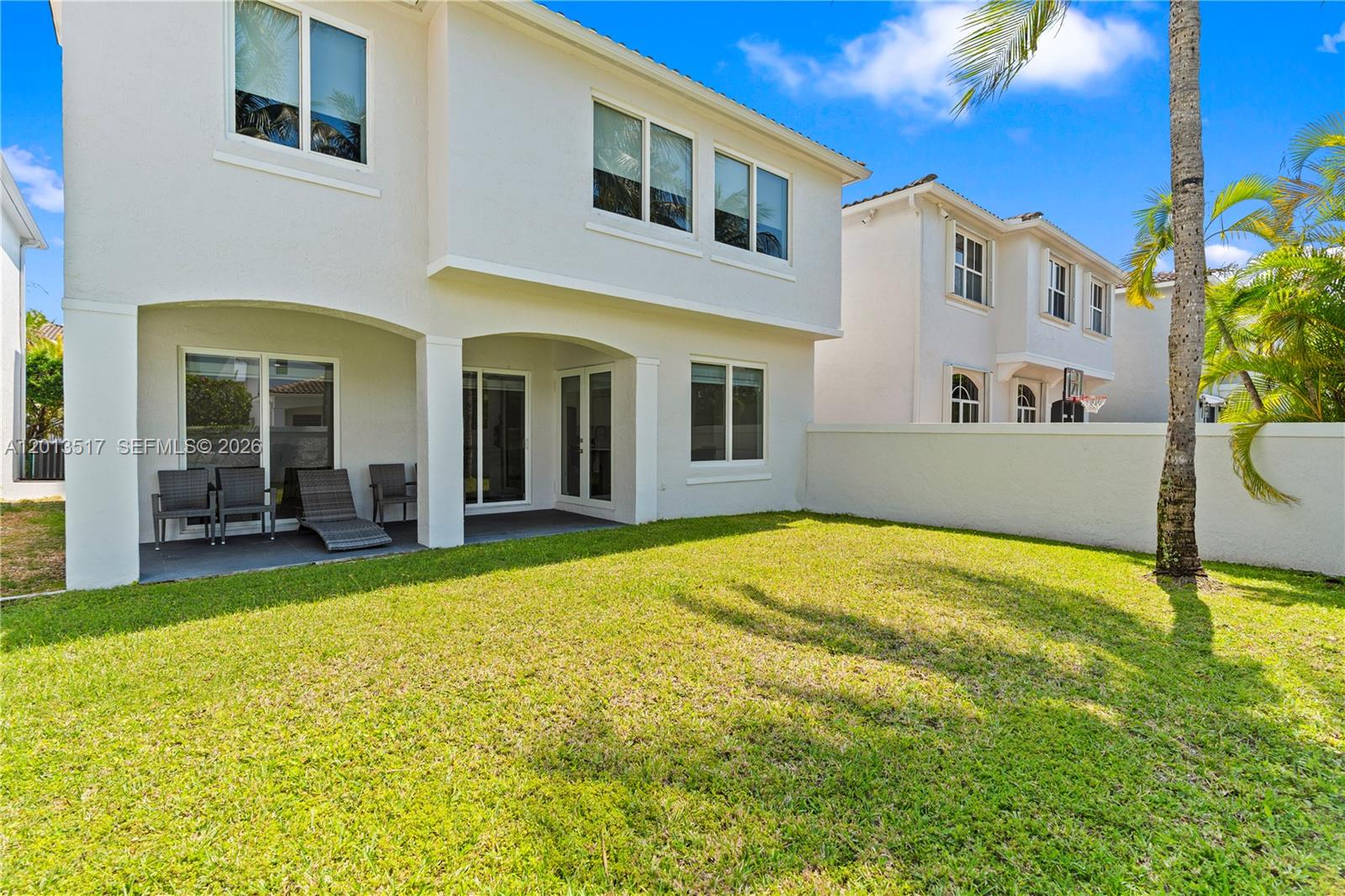3188 NE 211th Ter
