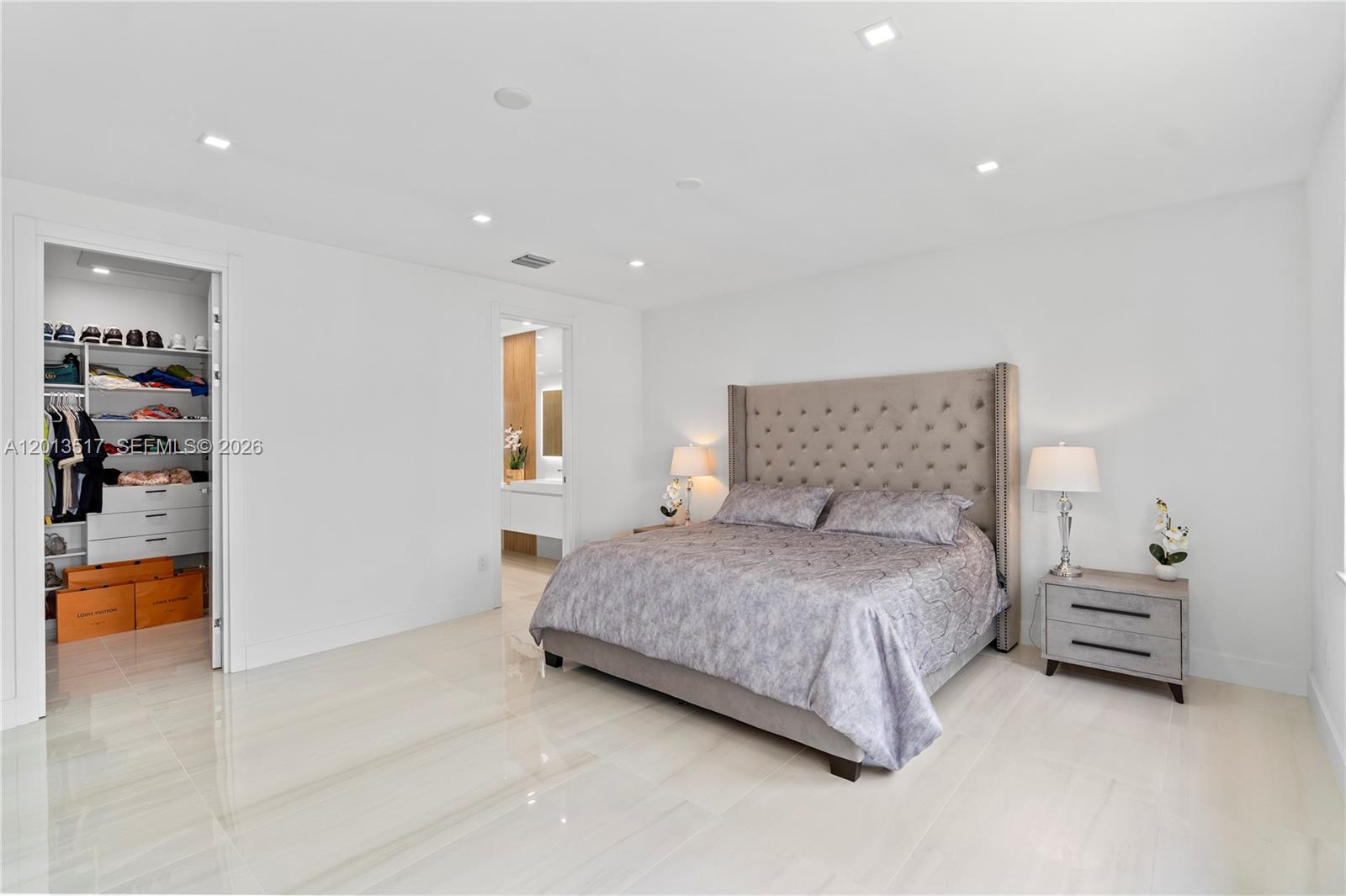 3188 NE 211th Ter