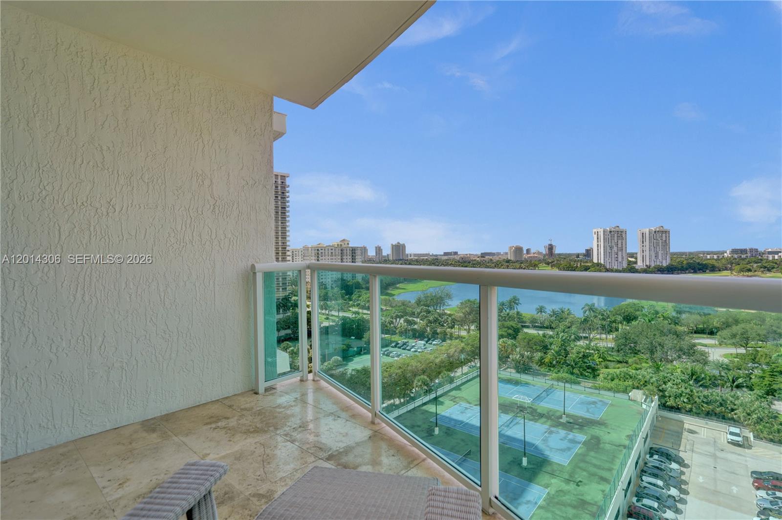 20201 E Country Club Dr # 1408