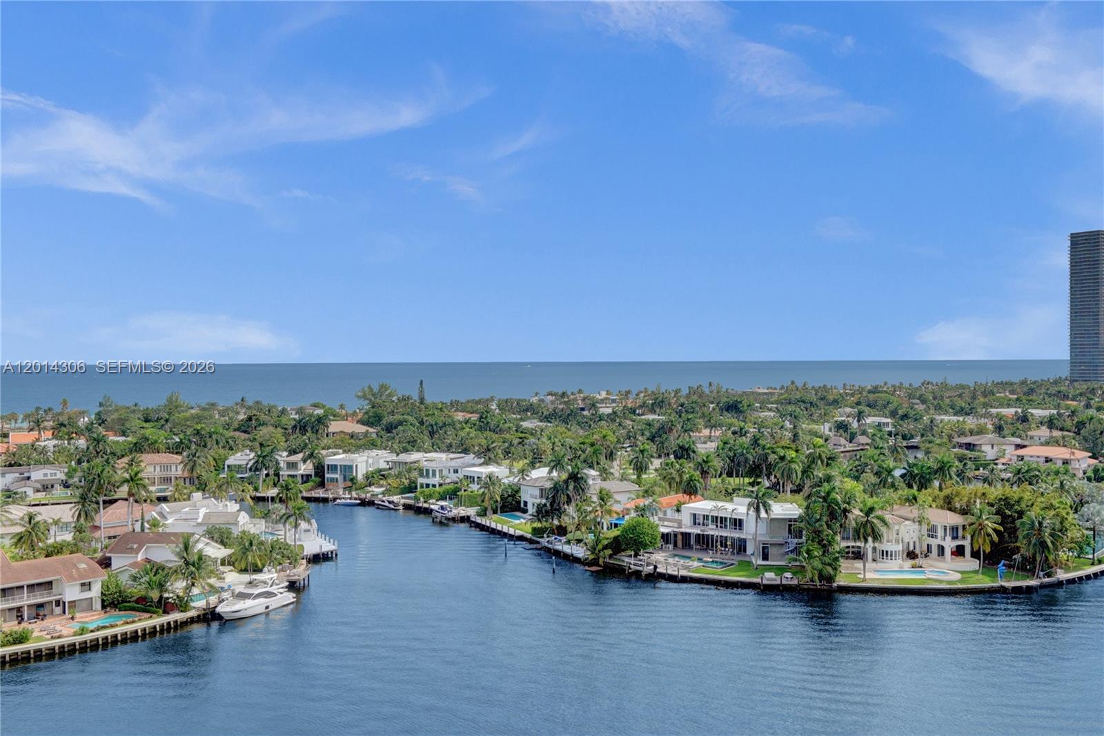 20201 E Country Club Dr # 1408
