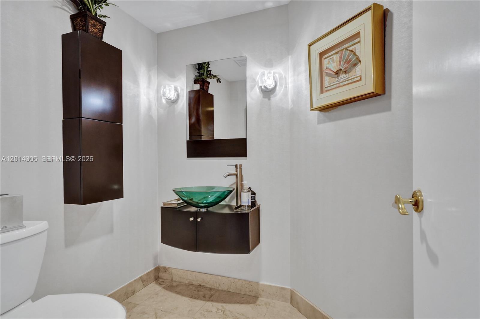 20201 E Country Club Dr # 1408
