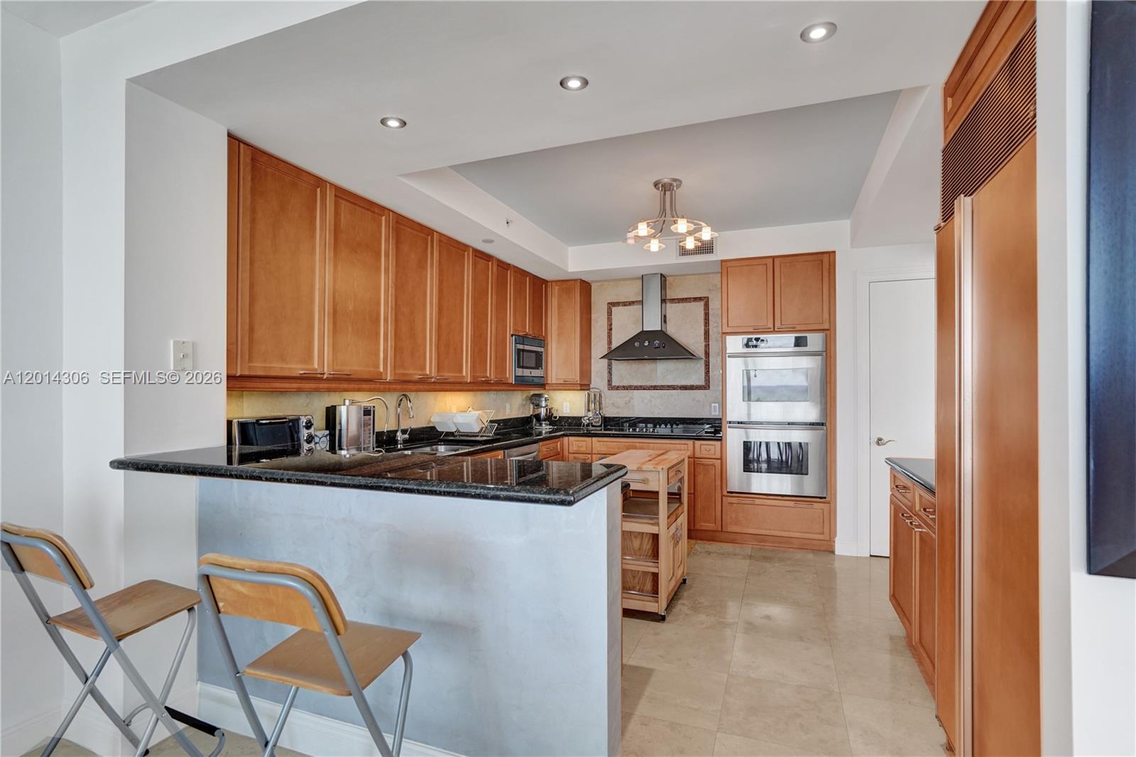 20201 E Country Club Dr # 1408