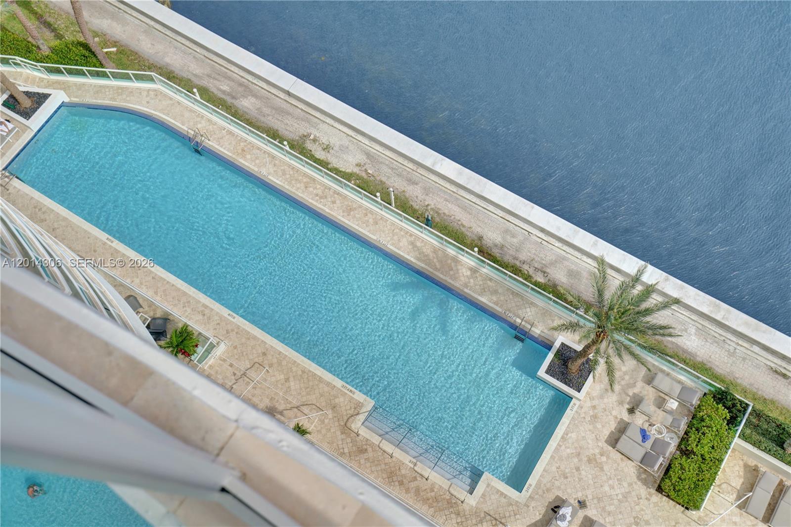 20201 E Country Club Dr # 1408