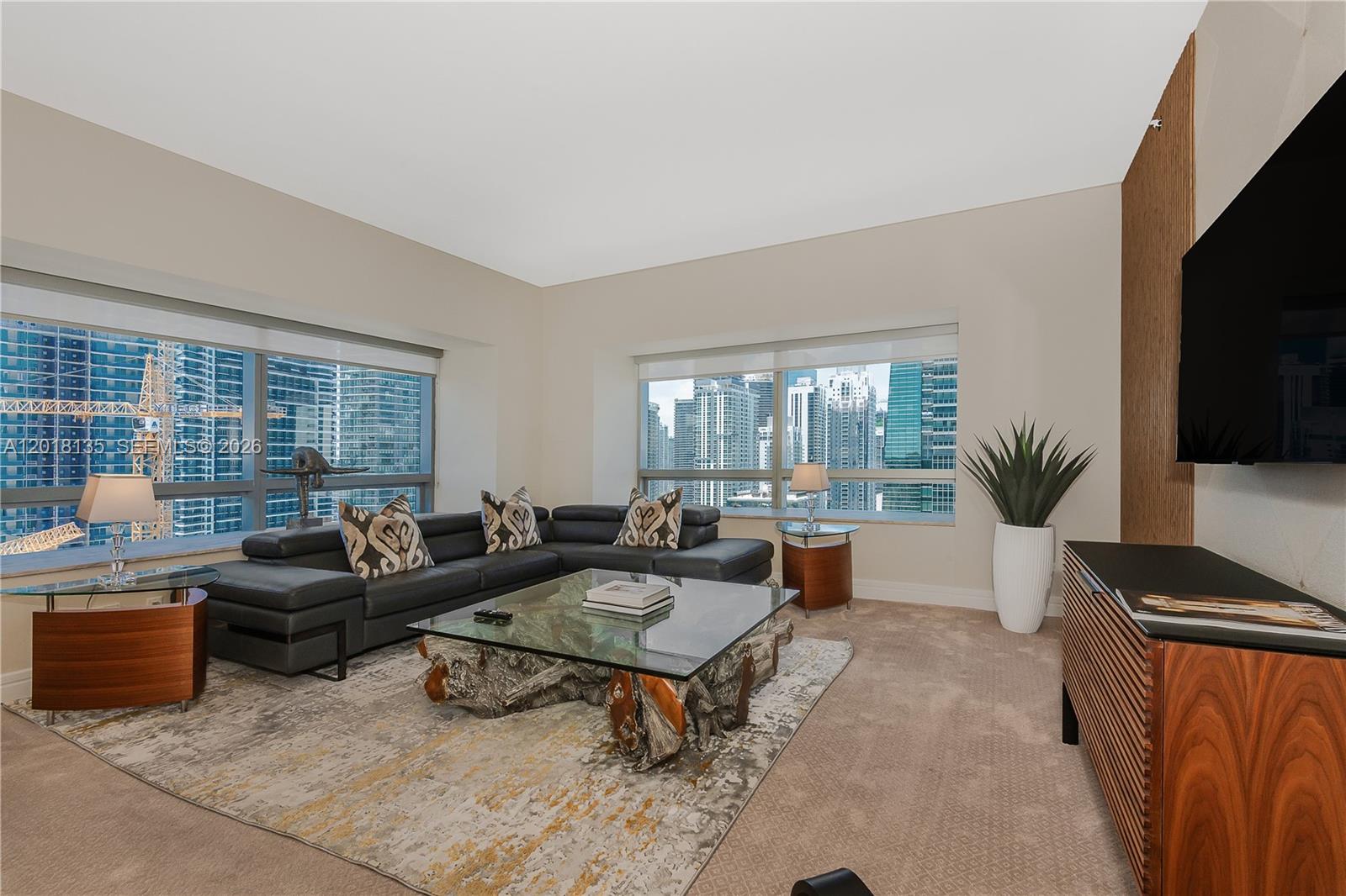 1435 Brickell Ave # 3012