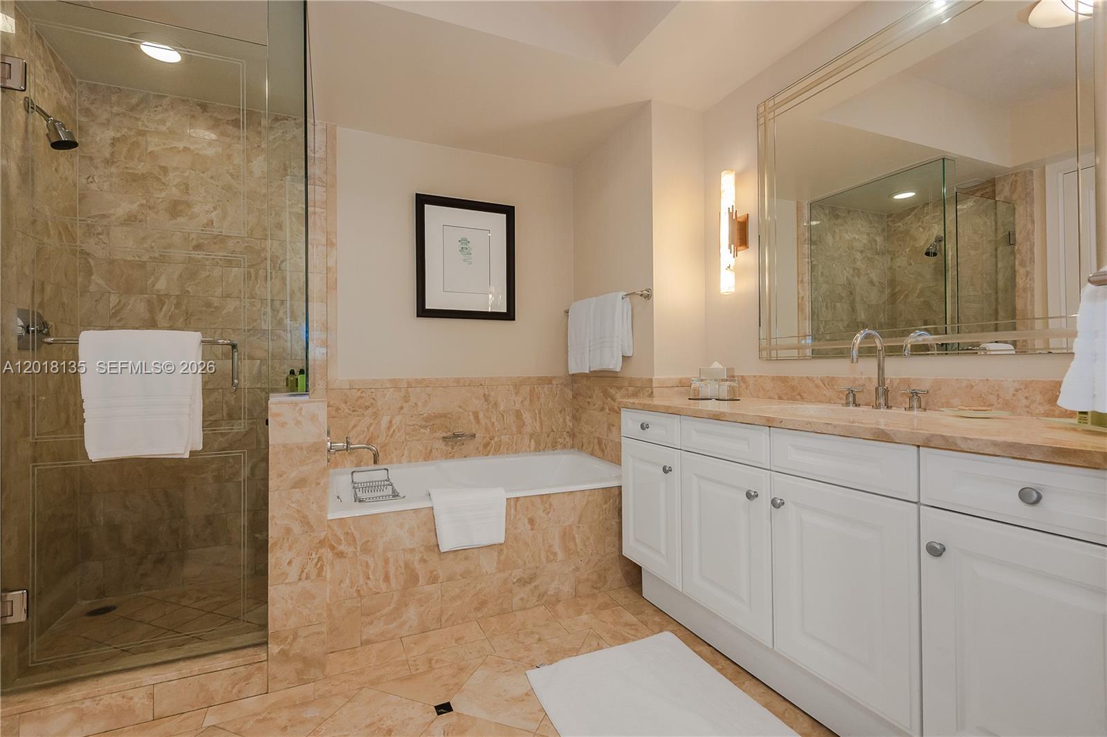 1435 Brickell Ave # 3012