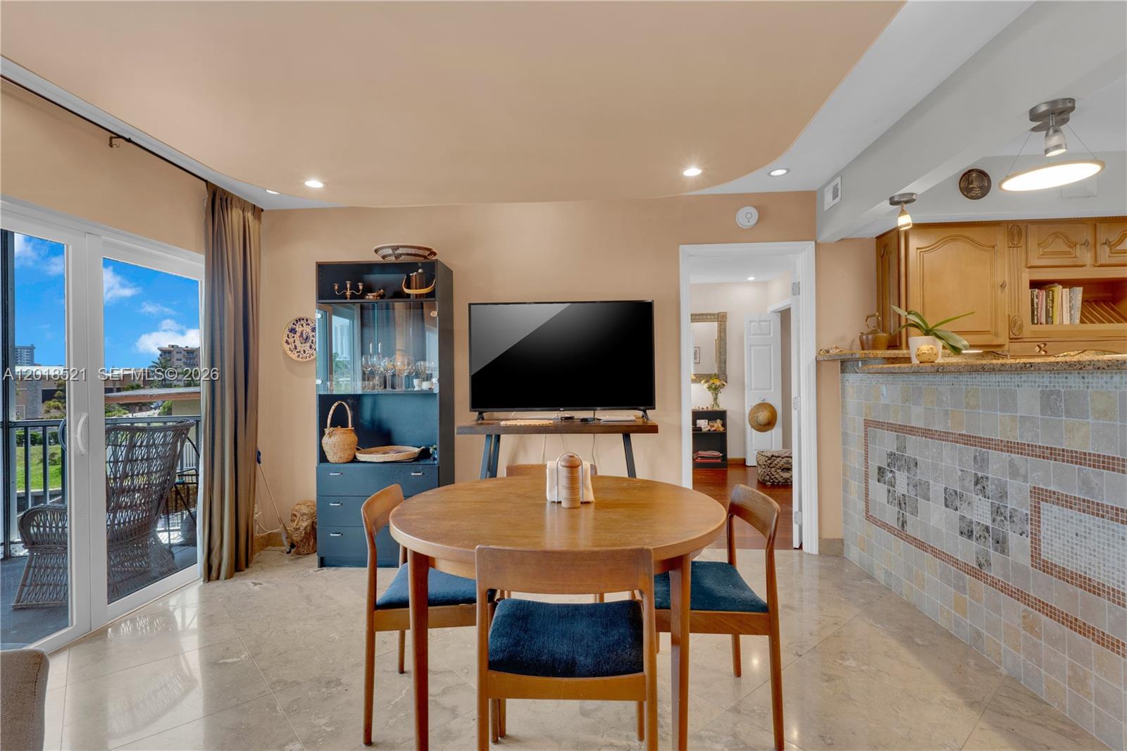 200 Diplomat Pkwy # 336