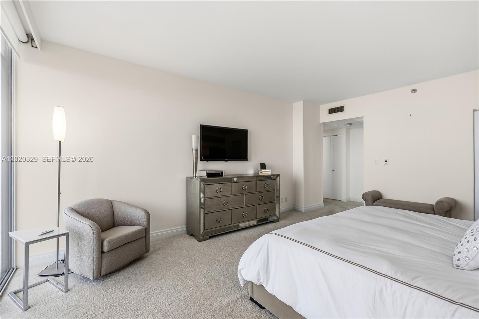 20281 E Country Club Dr # 2101