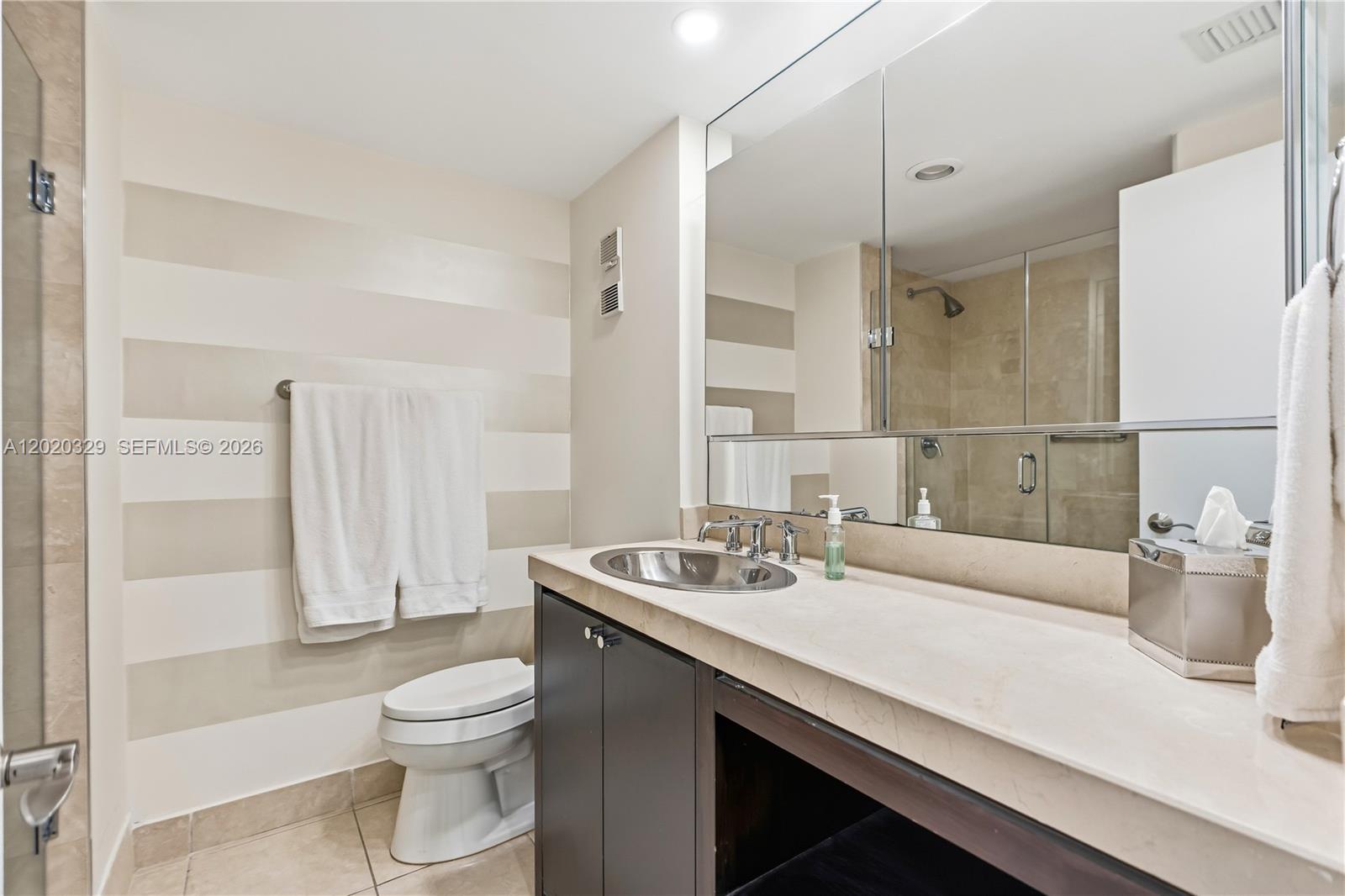 20281 E Country Club Dr # 2101