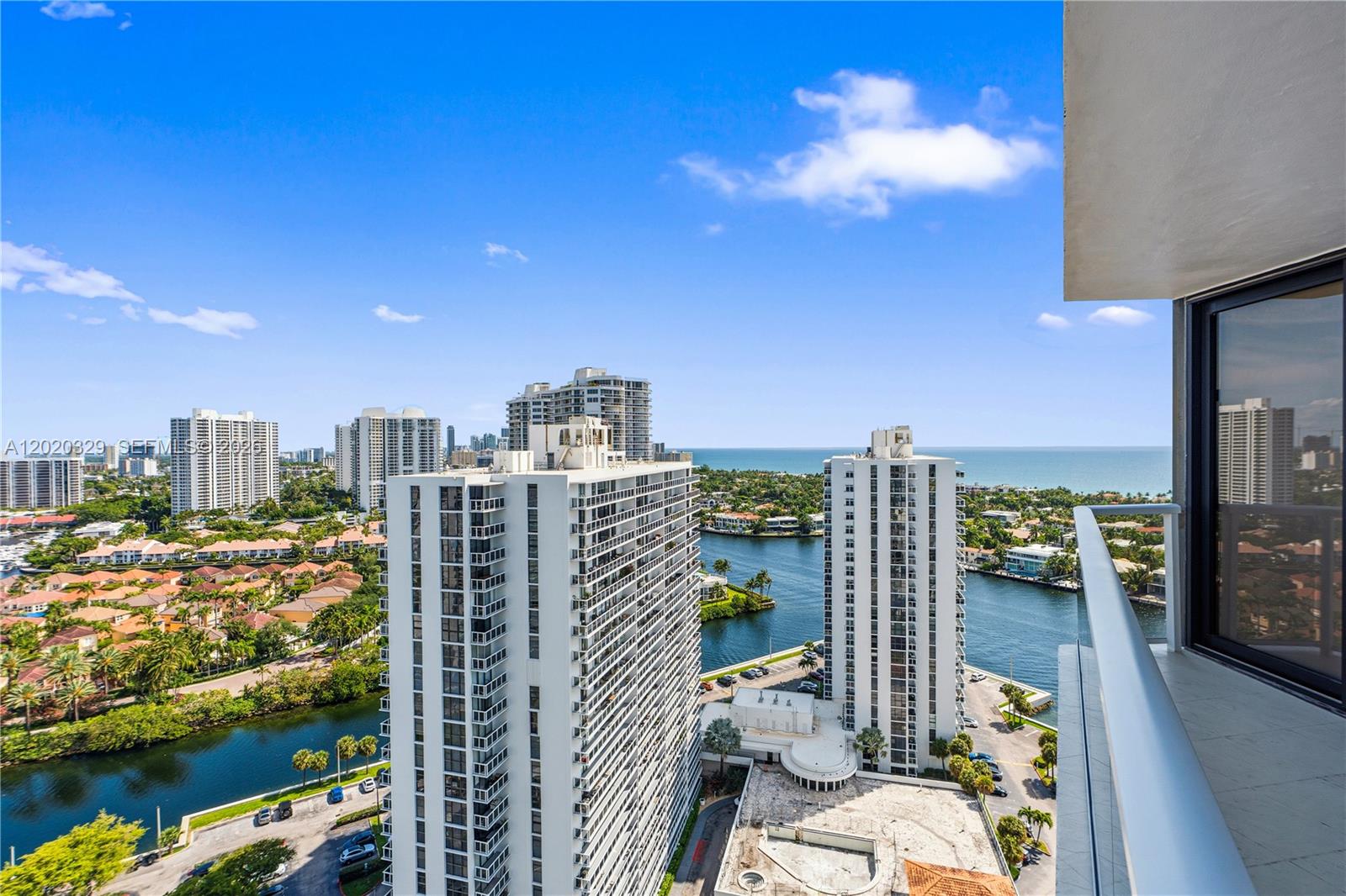 20281 E Country Club Dr # 2101