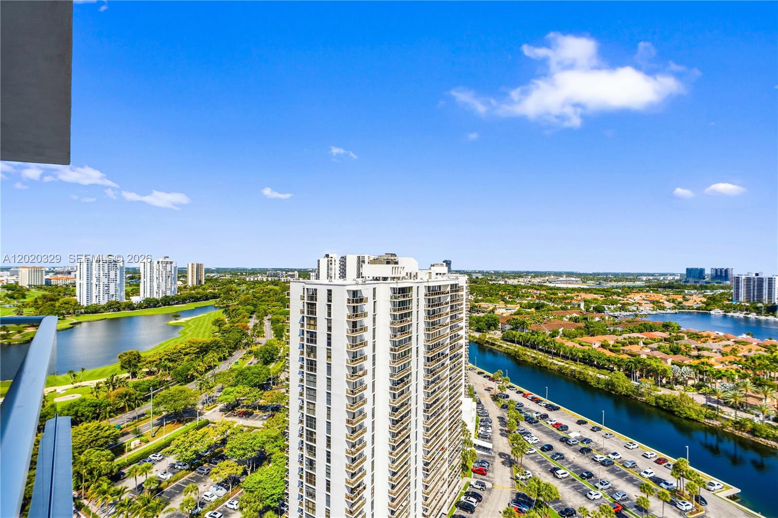 20281 E Country Club Dr # 2101