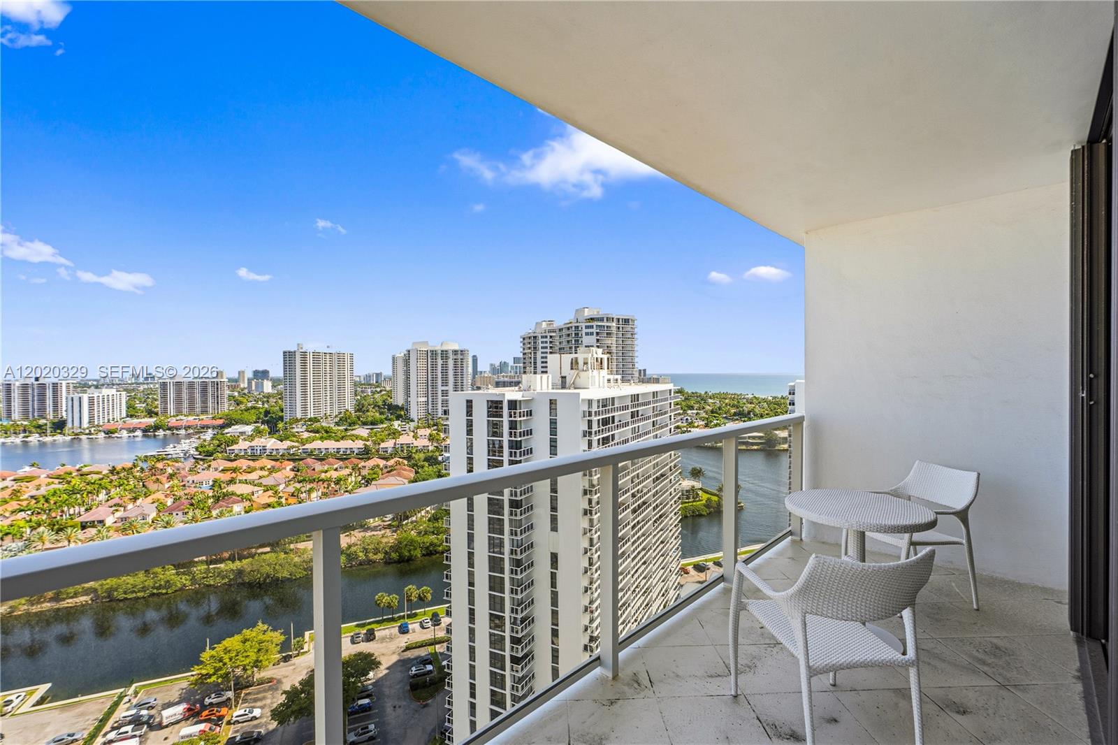20281 E Country Club Dr # 2101