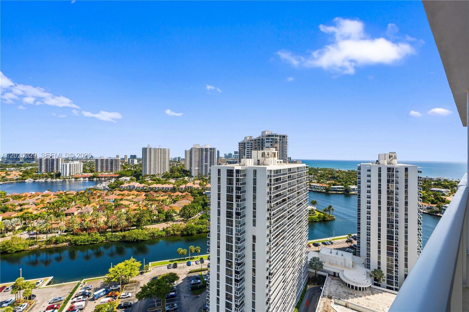 20281 E Country Club Dr # 2101