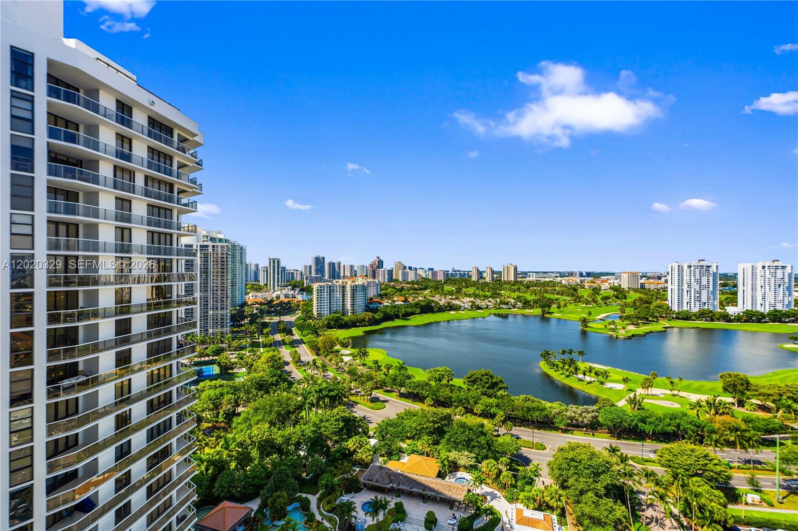 20281 E Country Club Dr # 2101