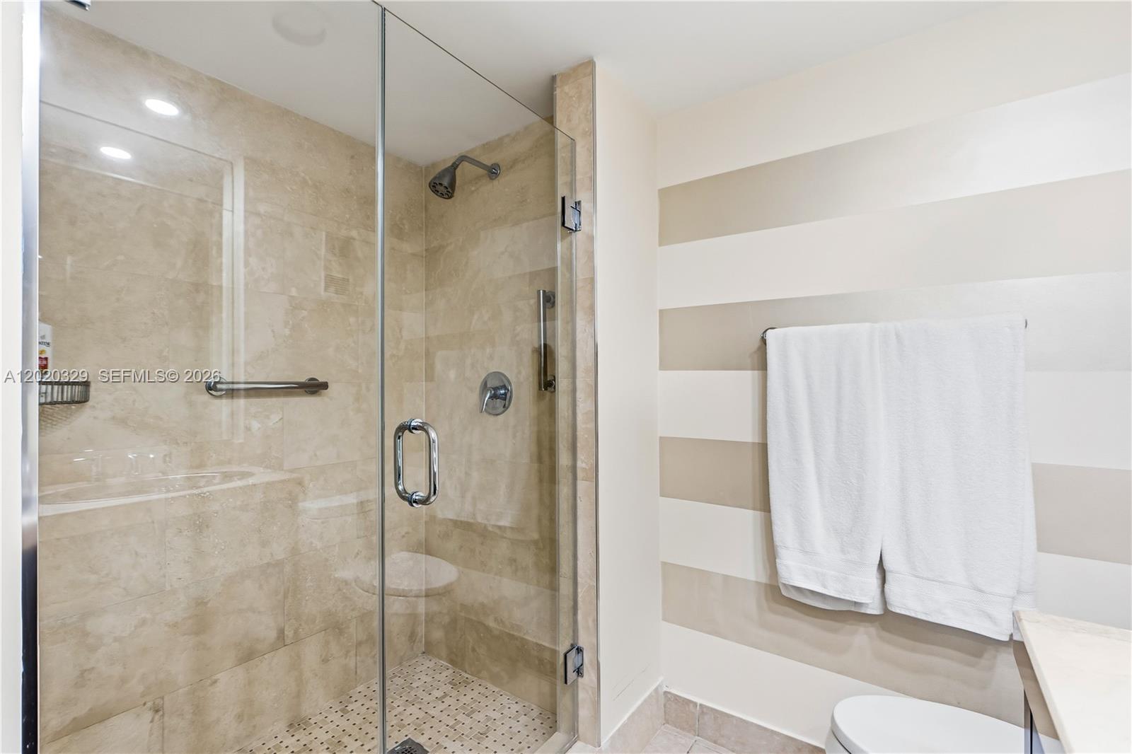 20281 E Country Club Dr # 2101
