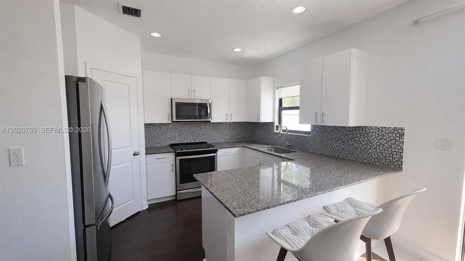 438 NE 194th Ter # 438