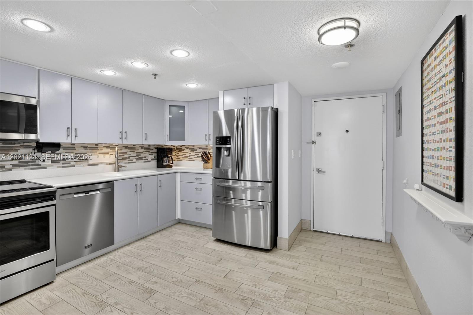20515 E Country Club Dr # 2248