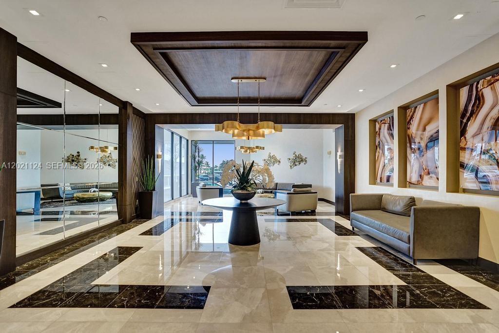 20515 E Country Club Dr # 2248