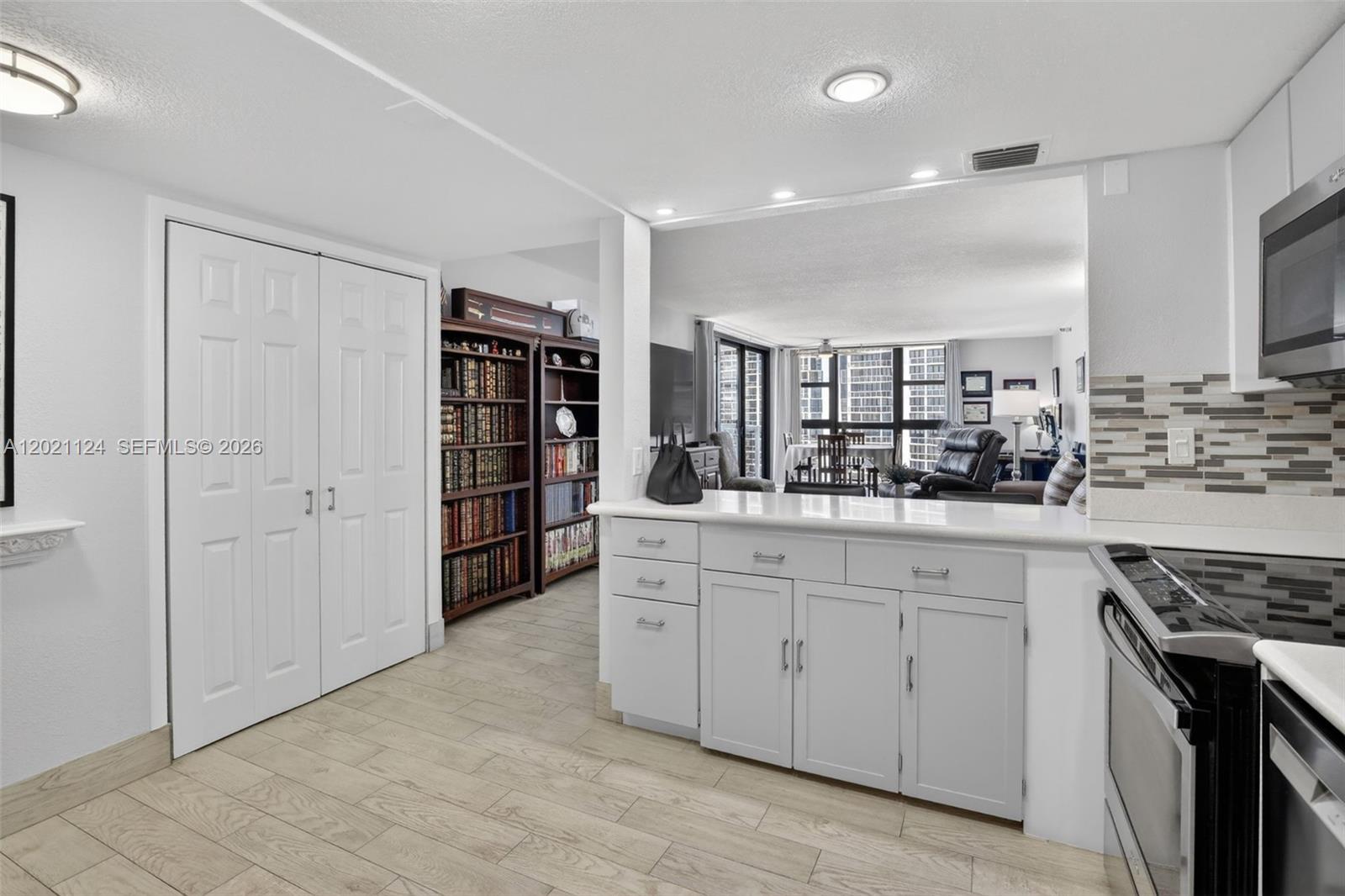 20515 E Country Club Dr # 2248