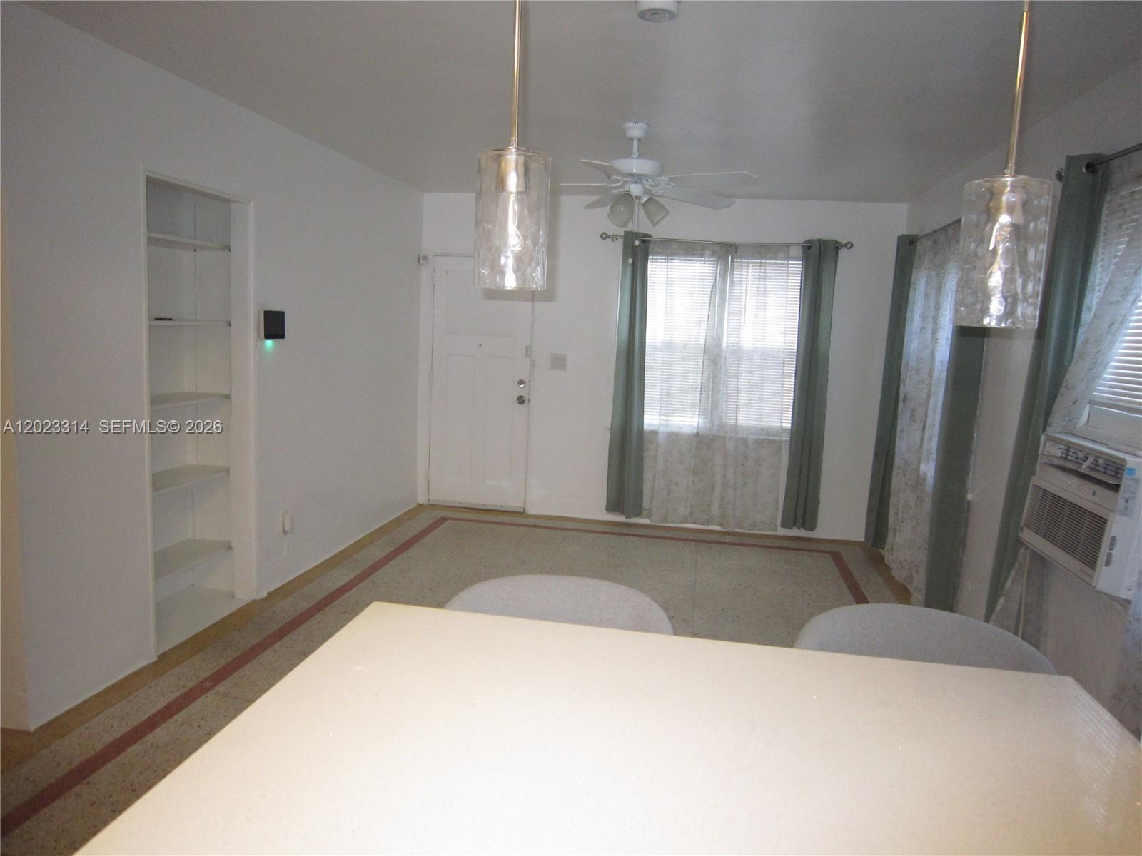 522 N 19th Ave # 5
