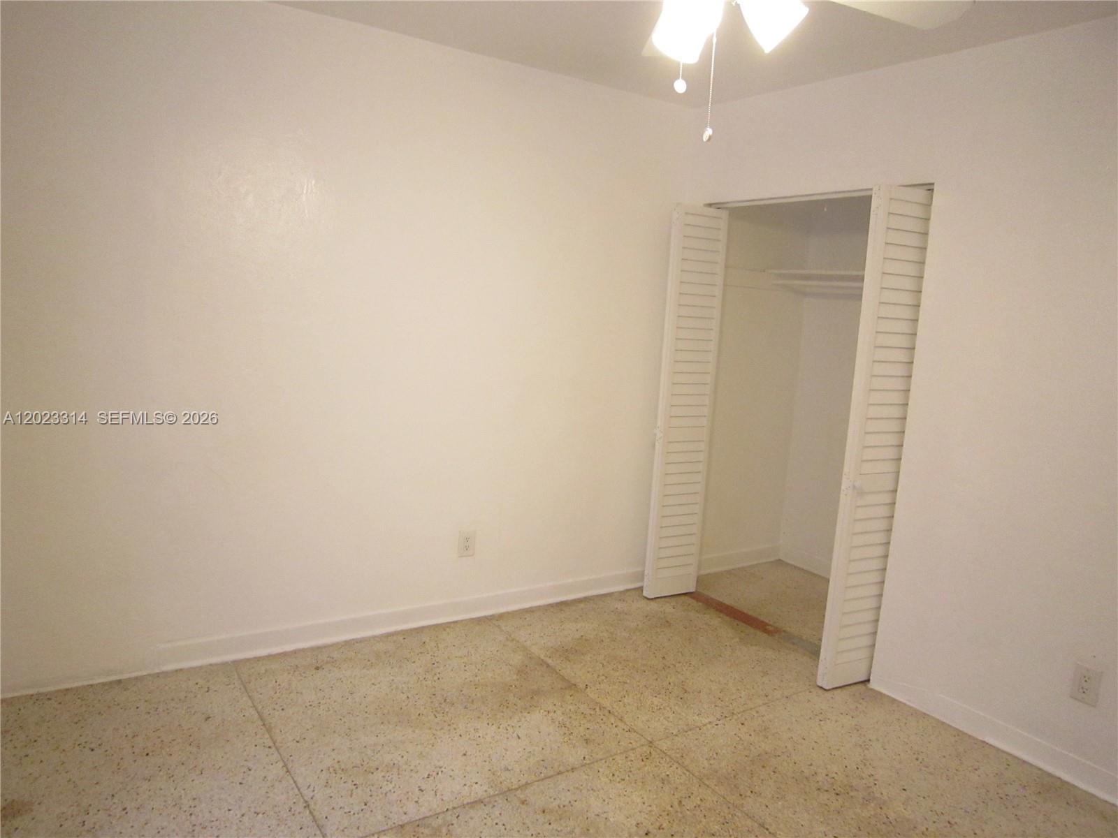 522 N 19th Ave # 5
